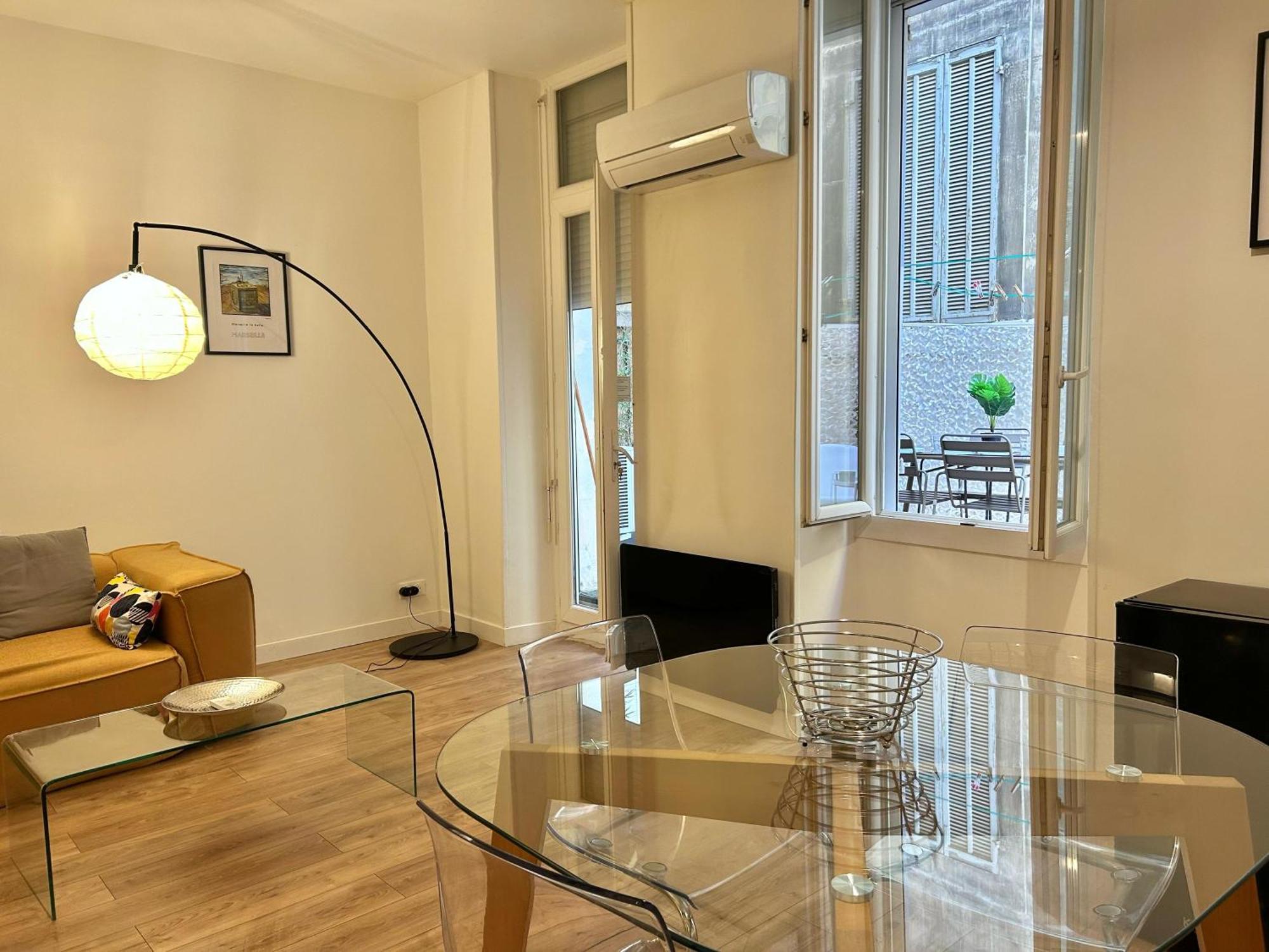 Chez Marie Et Romain- Appartement De Charme Au Coeur De La Joliette Proche Panier Centre Ville 马赛 外观 照片