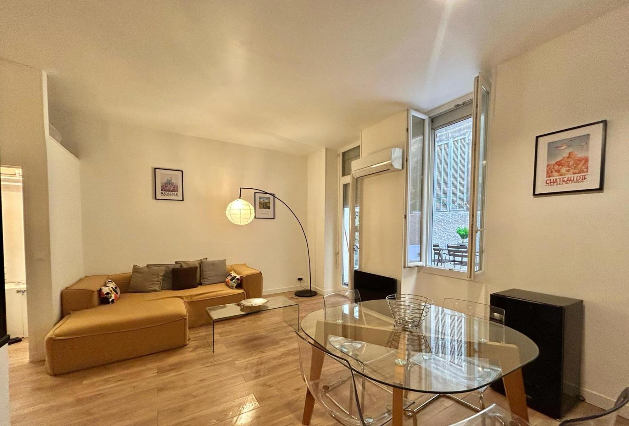 Chez Marie Et Romain- Appartement De Charme Au Coeur De La Joliette Proche Panier Centre Ville 马赛 外观 照片